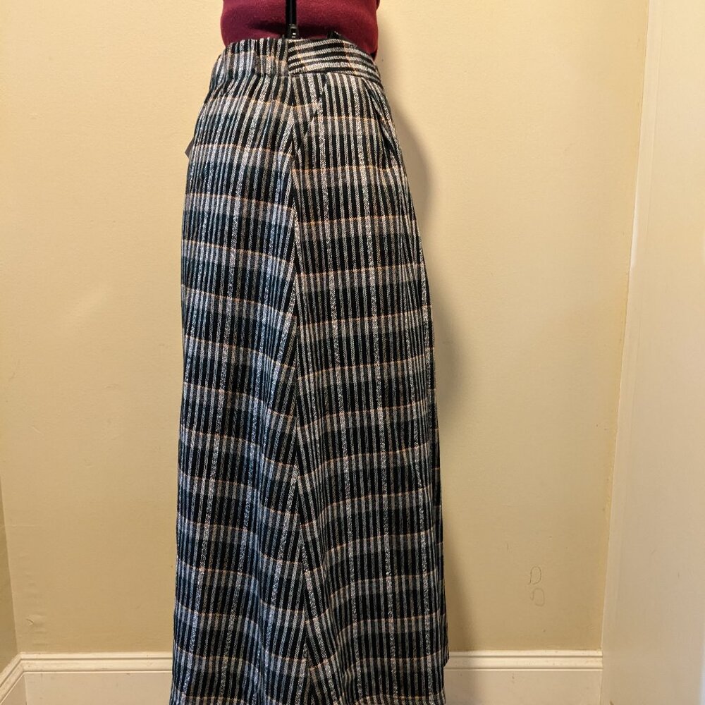 NWT Plaid Wool Pleated Midi Skirt – Size Medium - Picture 8 of 12